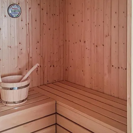 Amazing In Krems Iiwarderbrueck